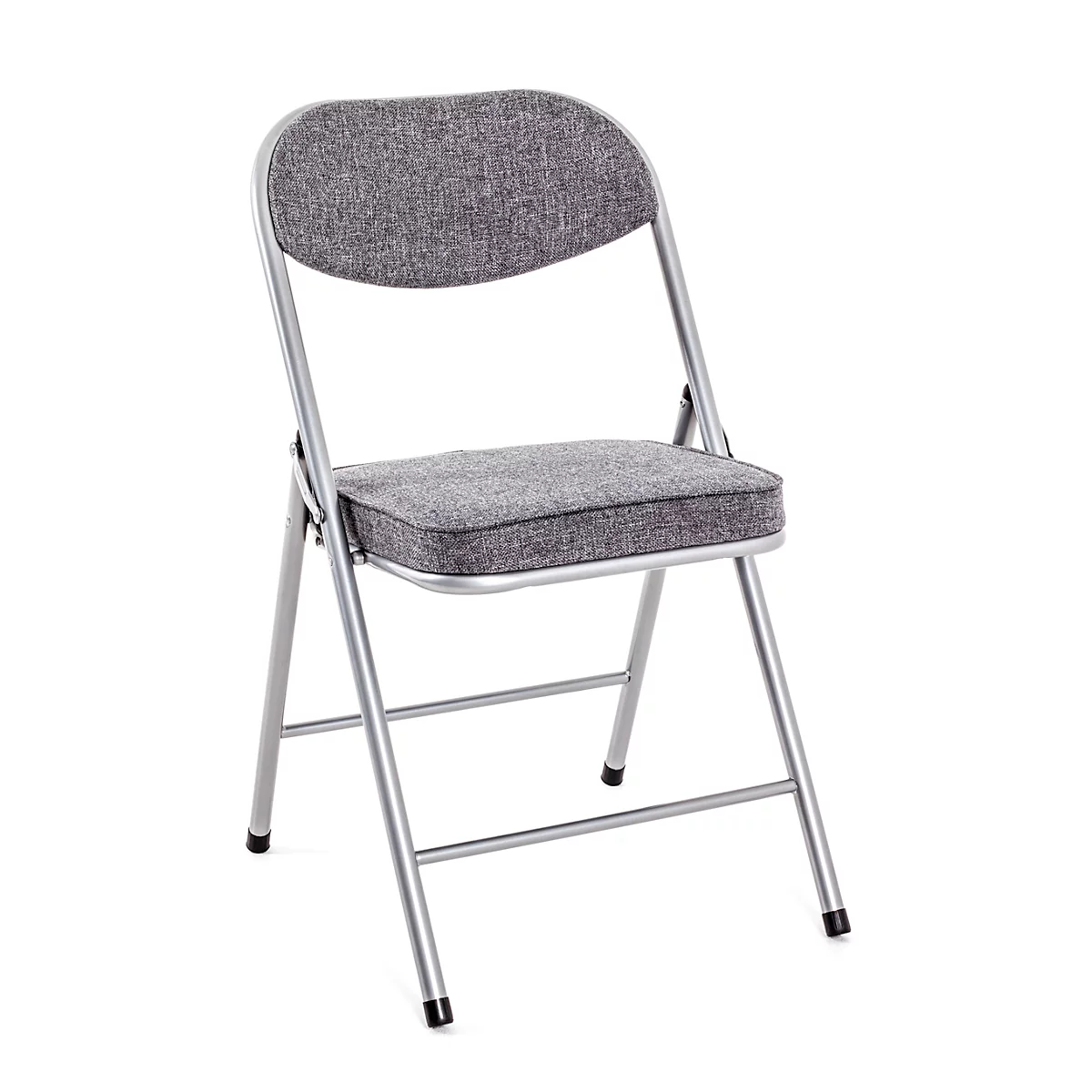 Chaise pliante grise sur fond blanc. L'assise et le dossier sont rembourrés.