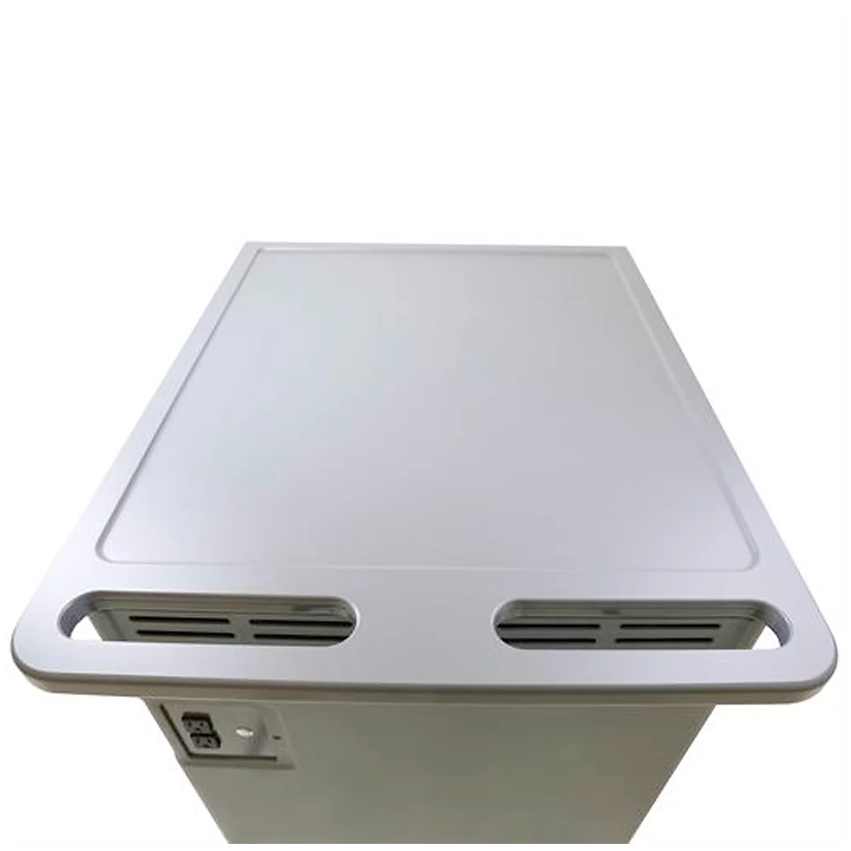 Chariot de chargement mobile ergotron® Zip40, jusqu'à 40 tablettes/chromes ou jusqu'à 30 ordinateurs portables, supports réglables, 3 compartiments, 34,7 kg par compartiment, L 770 x P 660 x H 1150 mm