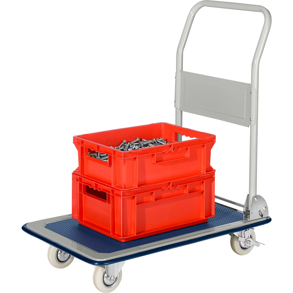 Un chariot de transport gris avec deux caisses rouges remplies de vis. Les caisses sont posées sur une surface de chargement bleue.