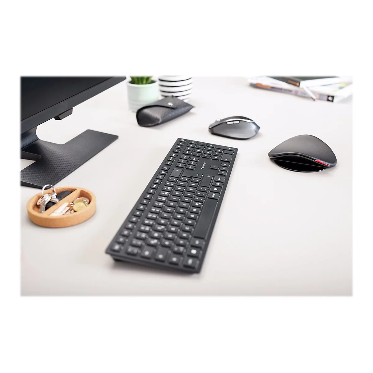 CHERRY KW 9100 SLIM - Tastatur - kabellos - 2.4 GHz, Bluetooth 4.0 - Schweiz - Tastenschalter: CHERRY SX