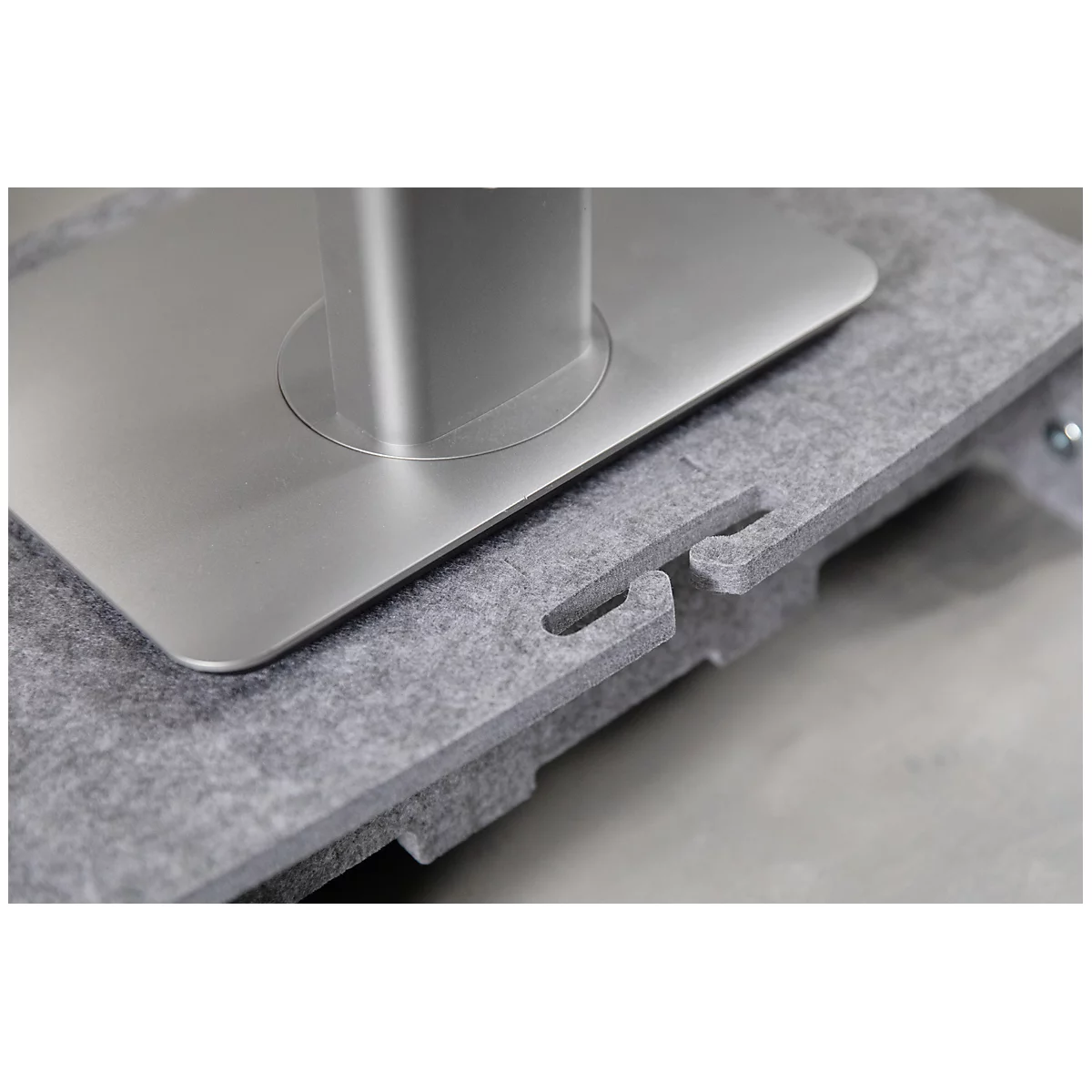 Circular-Line Monitorständer BakkerElkhuizen Q-riser 110, aus 60% recyceltem Material, B 375 x H 75 x T 250 mm, lichtgrau