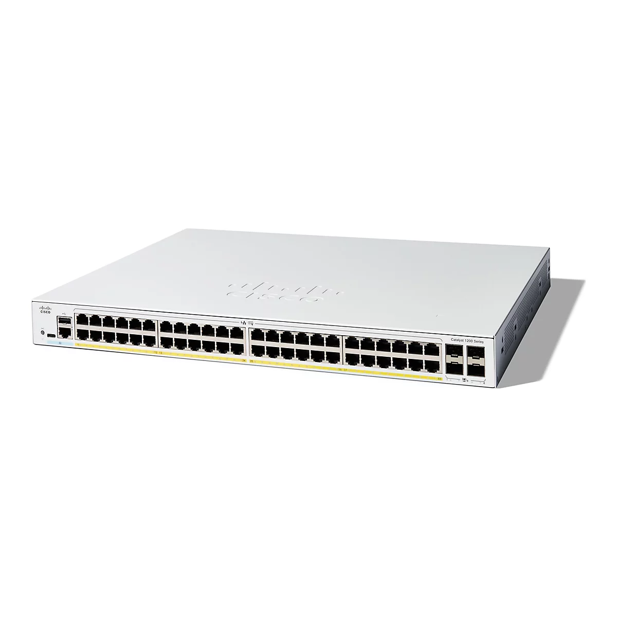Ein weißer Cisco Catalyst 1200 Switch mit vielen Anschlüssen auf weißem Hintergrund.