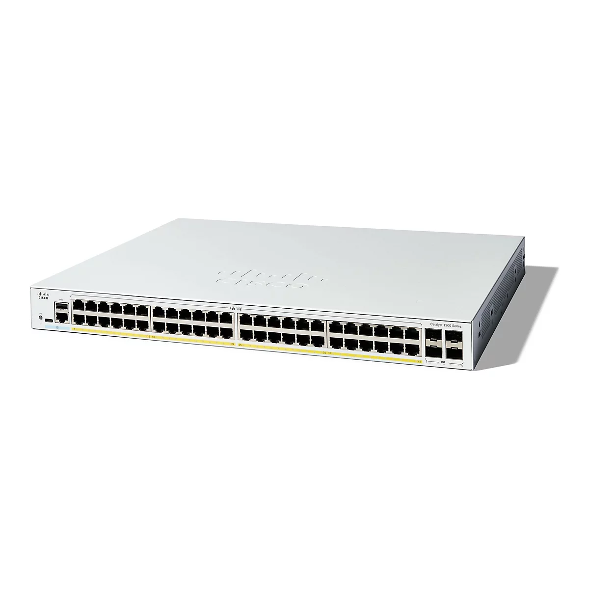 Un commutateur blanc Cisco Catalyst série 1200 sur fond blanc. Le commutateur comporte plusieurs ports à l'avant.