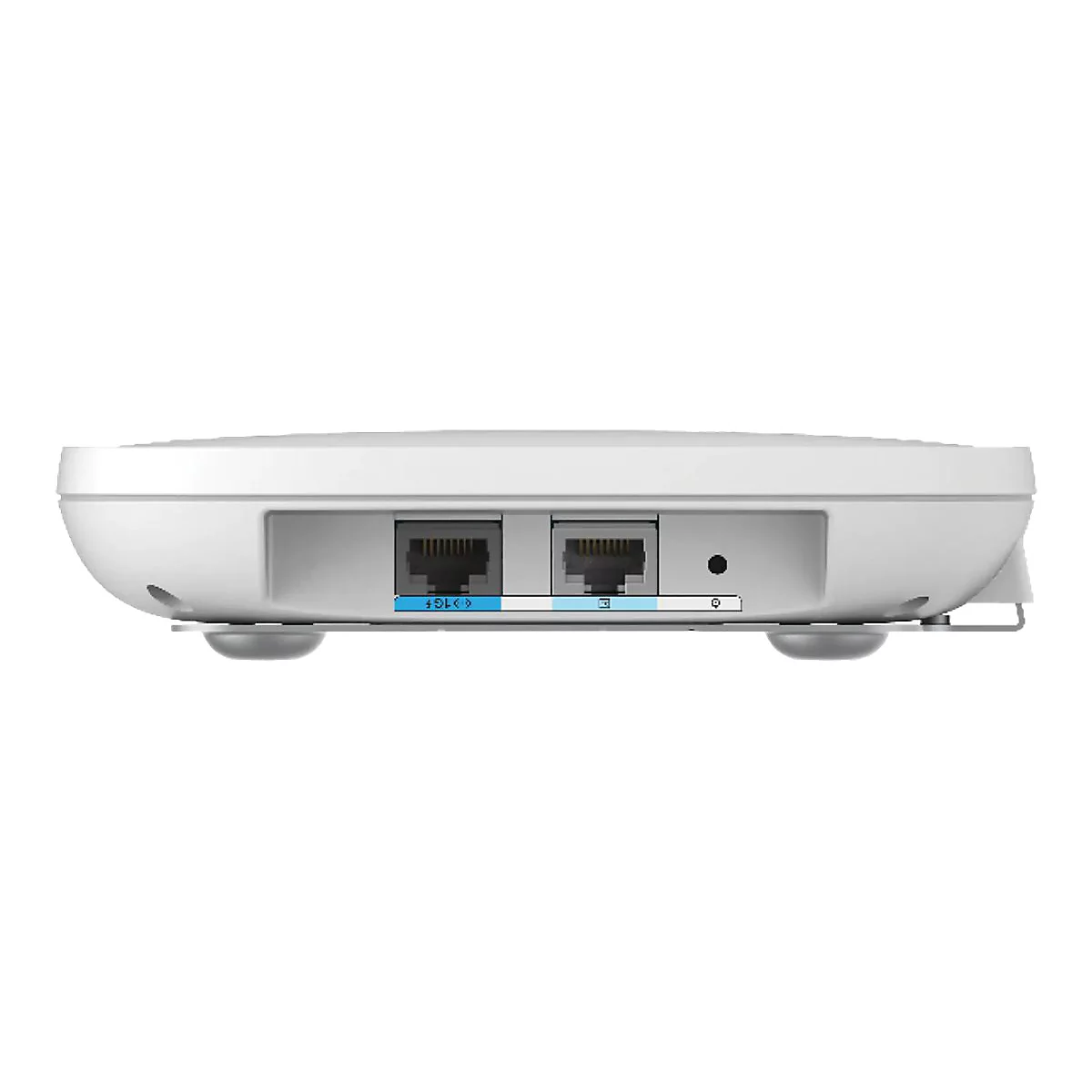 Nahaufnahme der Rückseite eines weißen Routers mit Anschlüssen. Zwei Ethernet-Ports, daneben eine kleine Taste. Der Router hat abgerundete Ecken.