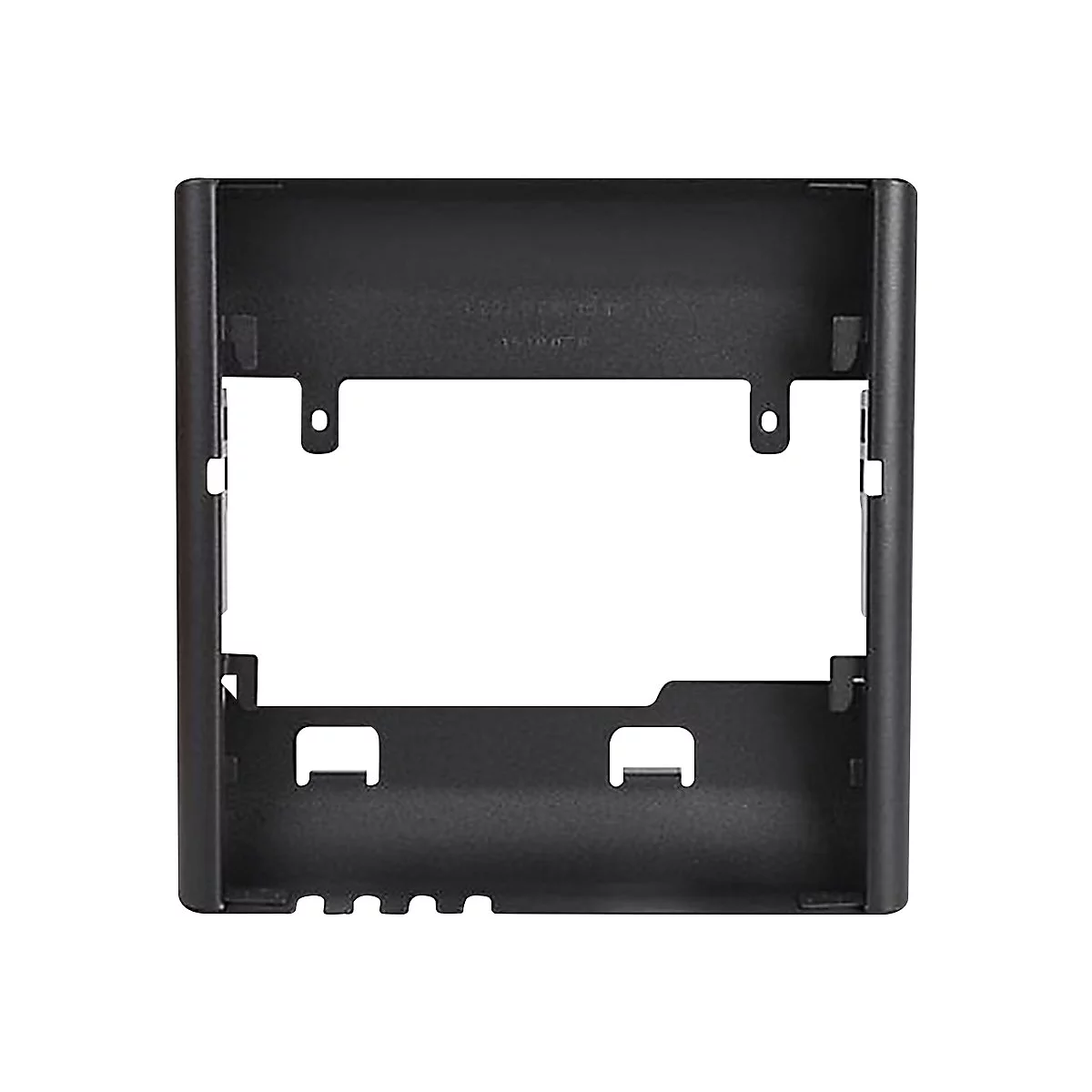 Boîtier noir avec une ouverture rectangulaire, diverses découpes et trous.