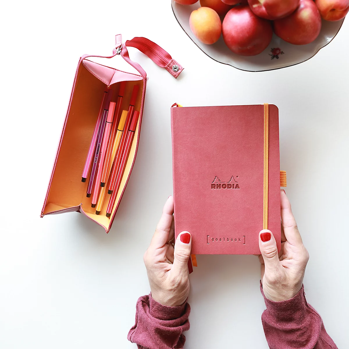 Clairefontaine Pochette rigide, similicuir, doublure, ouverture plate, avec anses, 230 x 50 x 50 mm, rouge