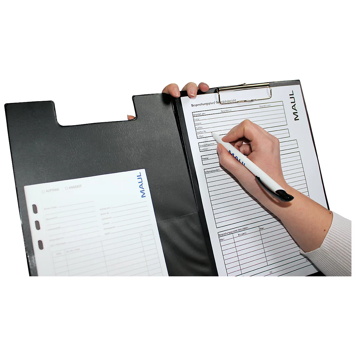 Clip map MAUL, DIN A4, met metalen clip, penhouder, 319 x 229 x 13 mm, karton met folie, zwart