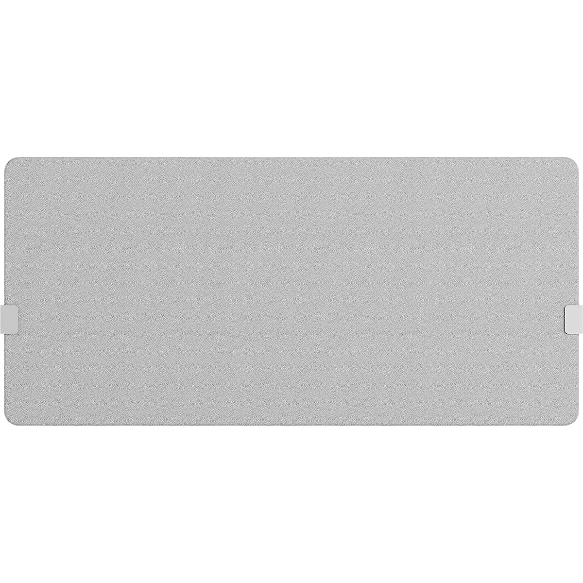 Objet rectangulaire gris aux coins arrondis. Il y a une petite protubérance blanche sur chaque côté court.