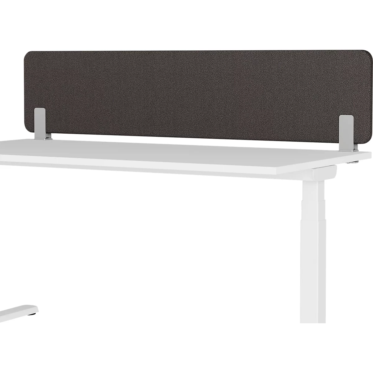 Bureau avec cloison de bureau grise, sur fond clair.