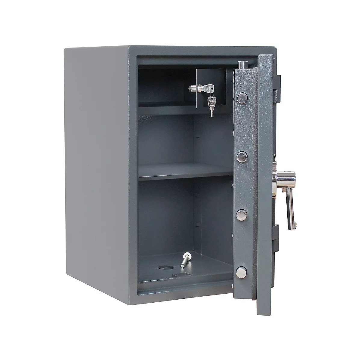 Coffre-fort gris avec porte ouverte, clés à l'intérieur. Deux étagères sont présentées.