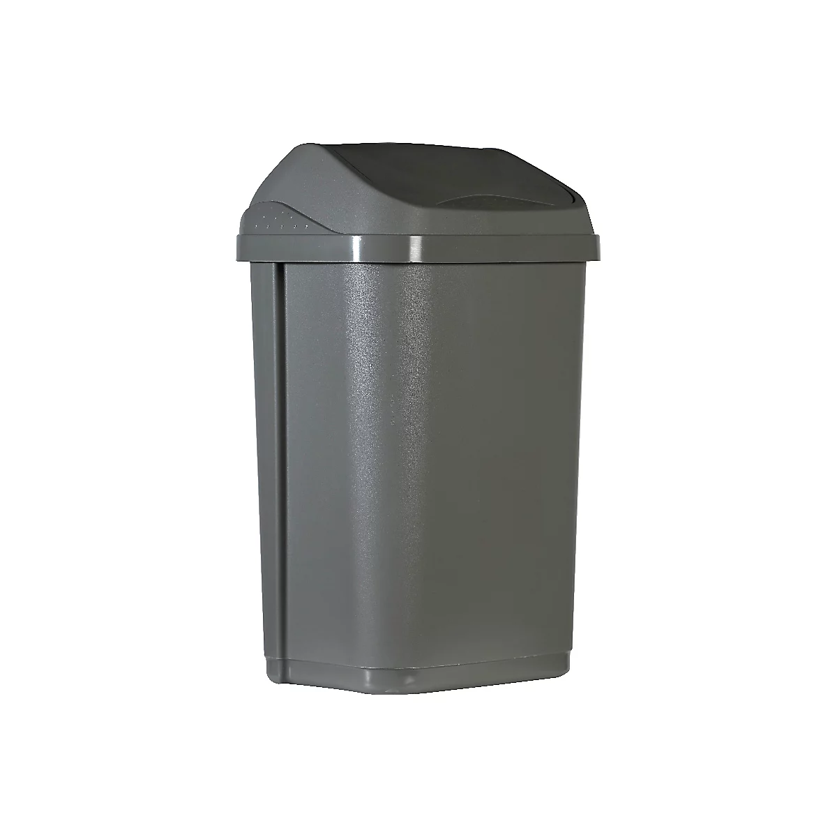 Poubelle grise avec couvercle. Le couvercle est légèrement incurvé et gris foncé. Le corps est rectangulaire.