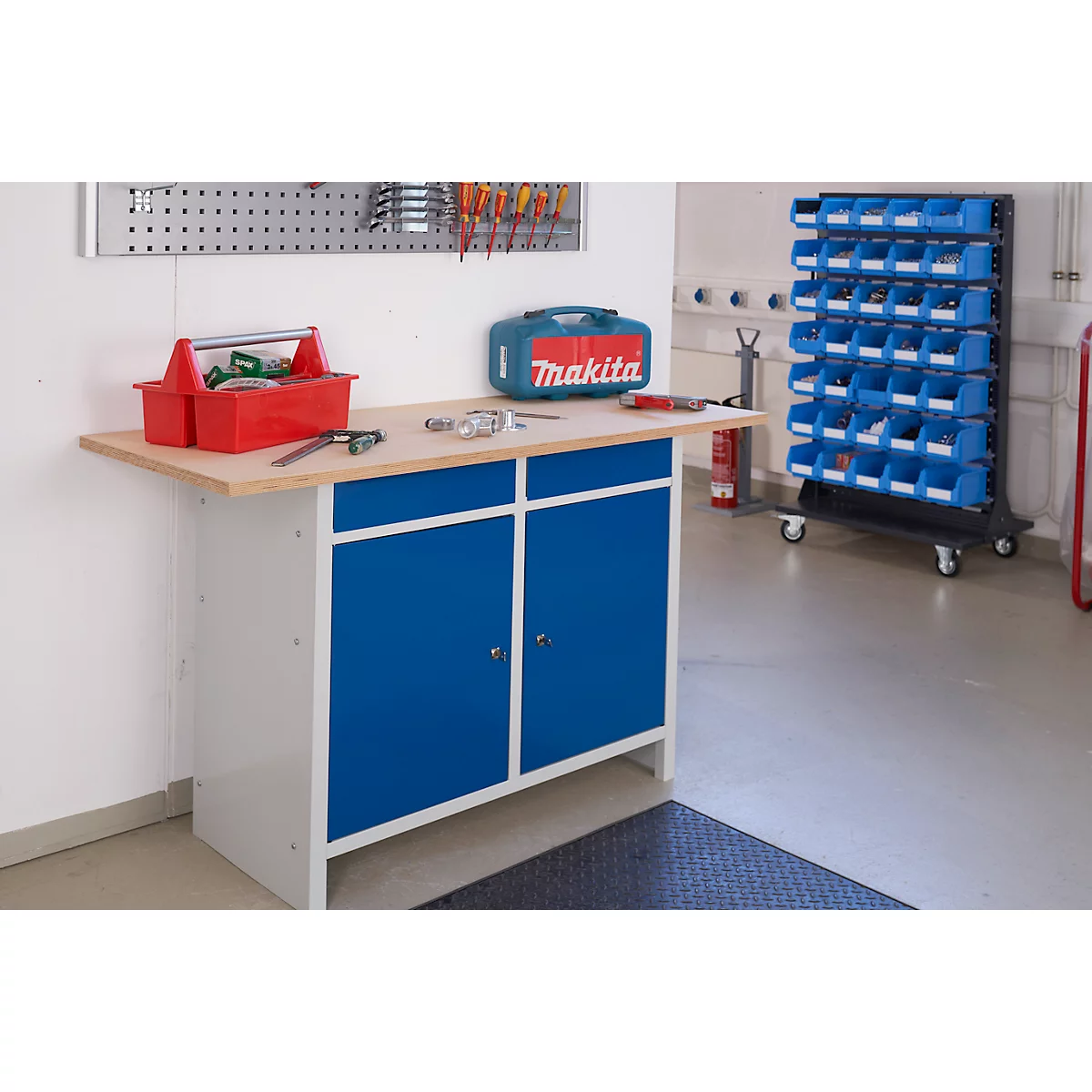 Compacte werkbank Easy met 2 scharniere vleugeldeuren en 2 schuifladen, B 1400 x D 600 x H 840 mm, grijs/gentiaanblauw