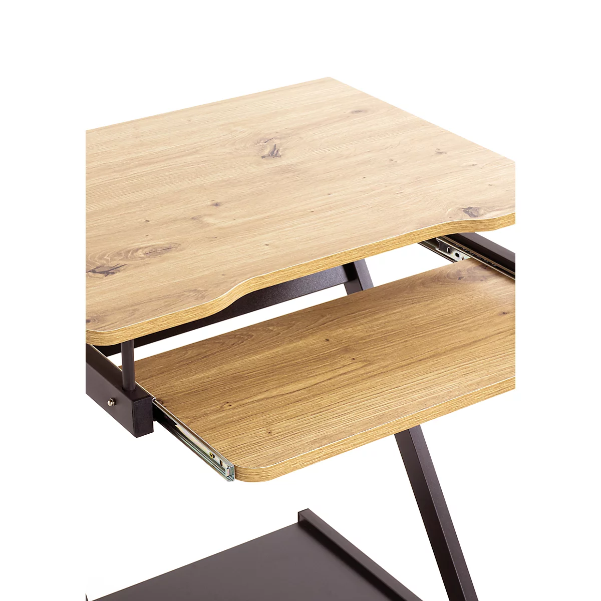 Nahaufnahme eines Computertisches aus Holz mit einem ausziehbaren Tablett für die Tastatur.