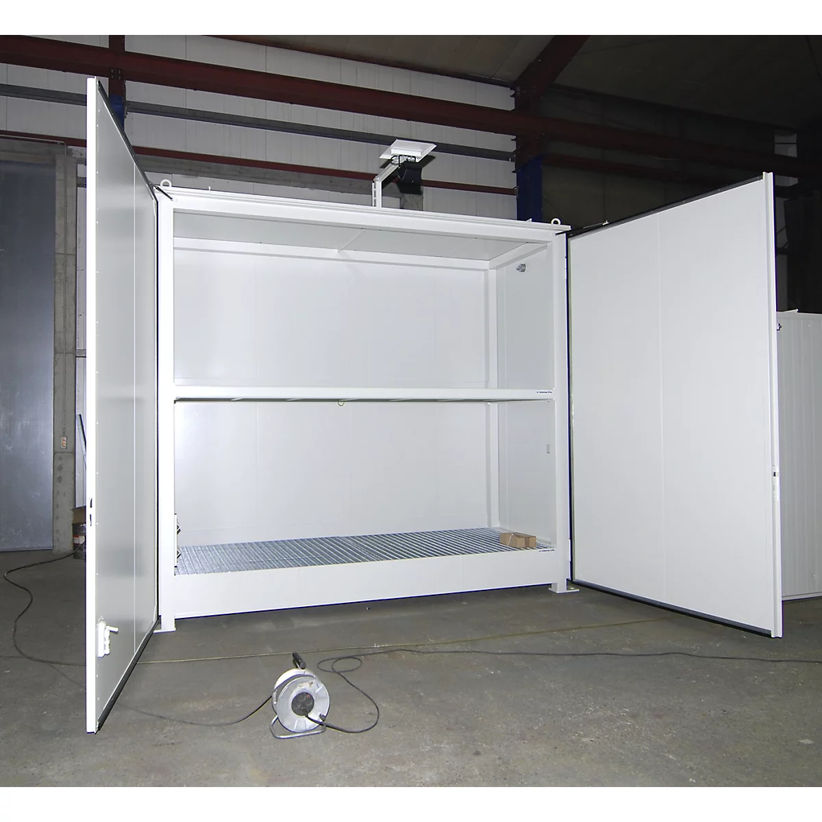 Conteneur à rayons isolés BAUER CEH 36-2, acier, porte à deux battants, L 3850 x P 1500 x H 3550 mm, blanc