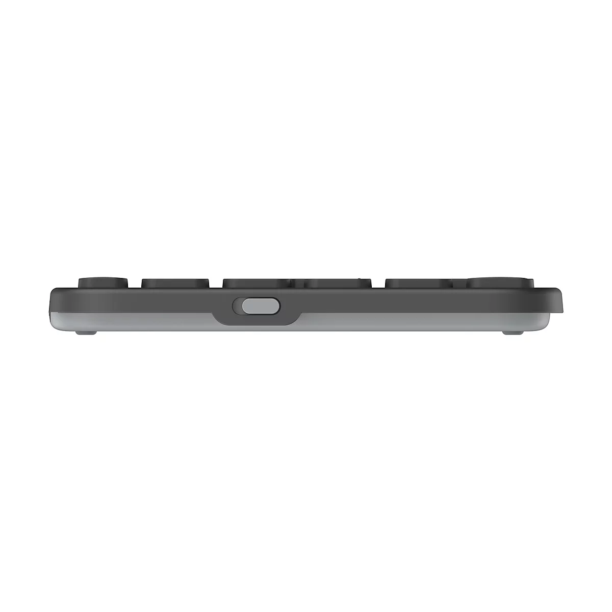 Seitenansicht einer flachen, dunkelgrauen Tastatur mit einem mittigen silbernen Anschluss auf weißem Hintergrund.