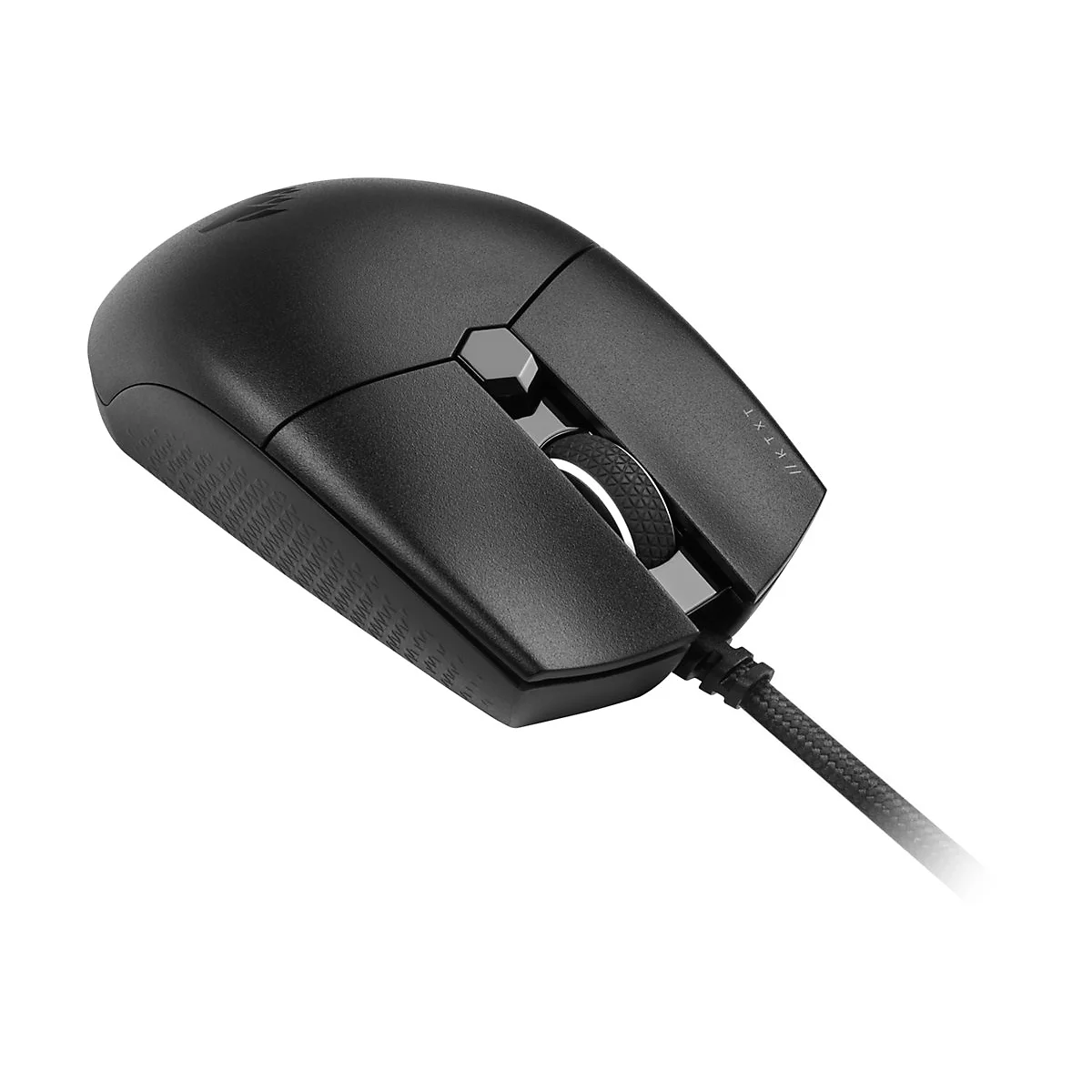 Schwarze Gaming-Maus mit Kabel, Detailansicht. Mausrad, Logo und Text vorhanden.