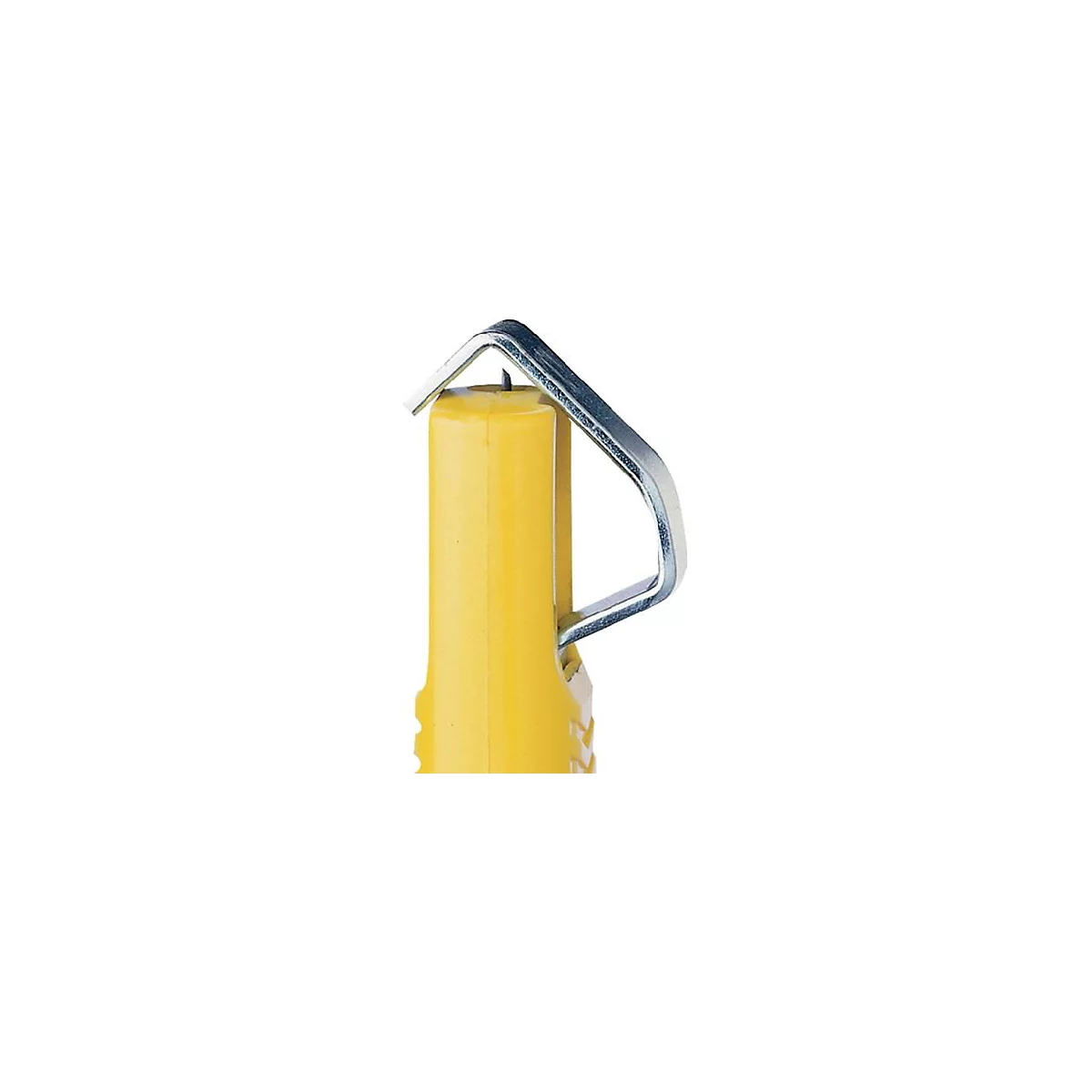 Gros plan d'une cheville jaune avec un outil argenté pour le montage.