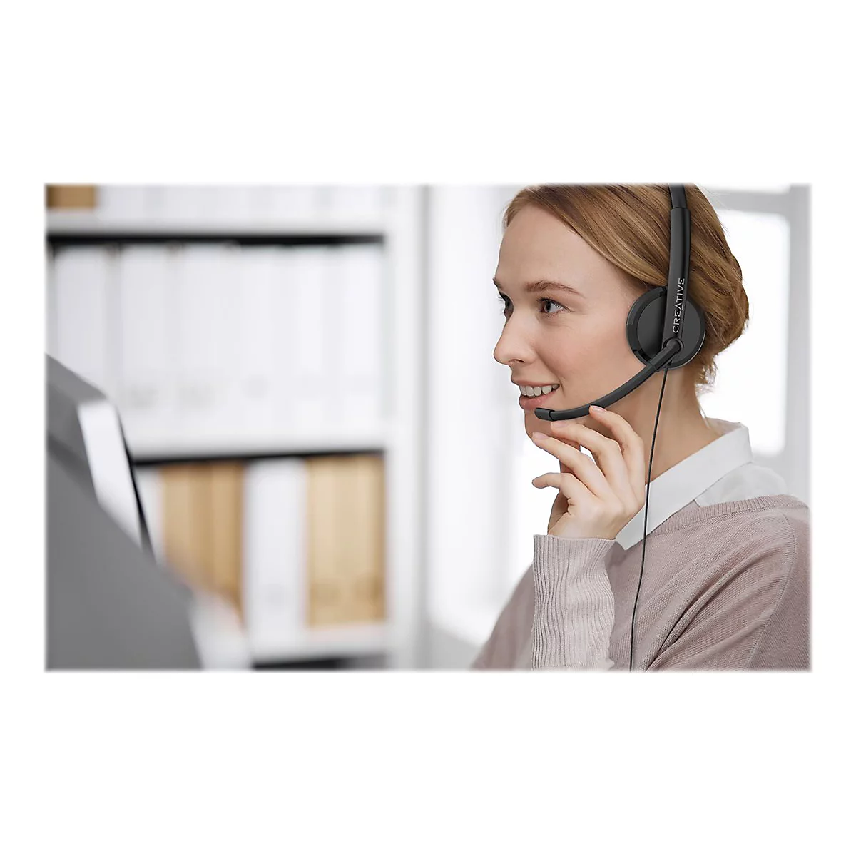Creative HS-220 - Headset - On-Ear - kabelgebunden - USB-A - Schwarz