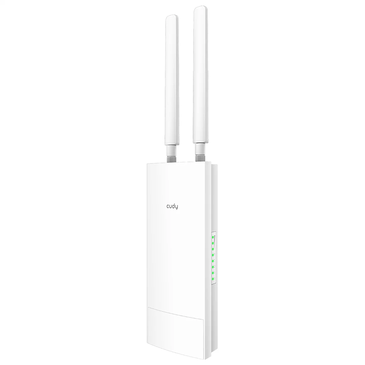 Weißer Cudy Outdoor-WLAN-Access-Point mit zwei Antennen und grünen Status-LEDs auf weißem Hintergrund.