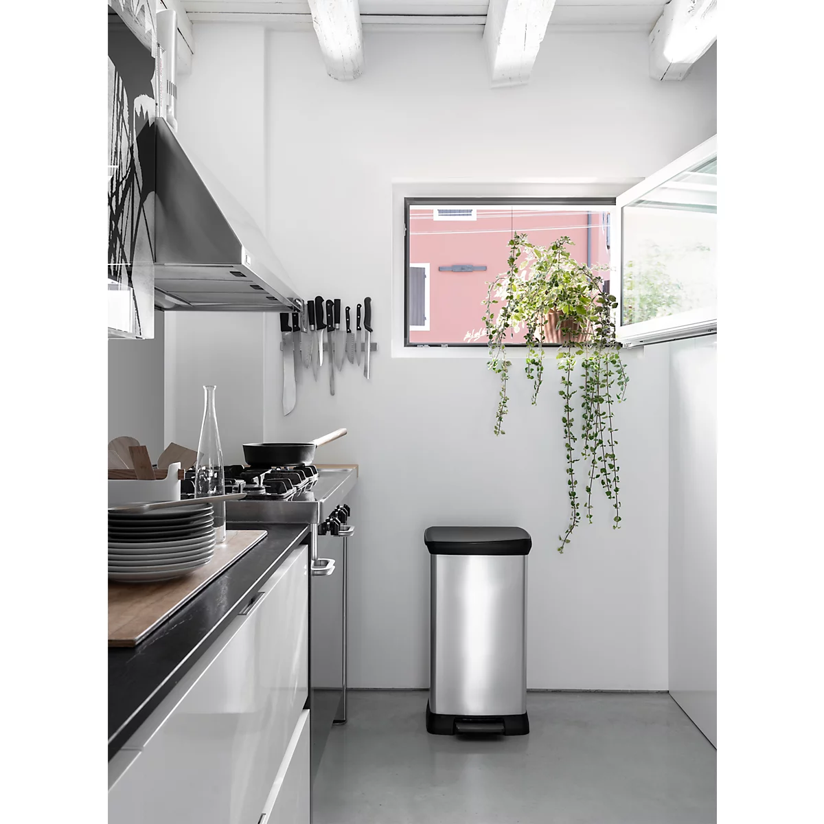 Curver Decobin Duo pedaalemmer, 2 x 23 liter, 70 % gerecycled kunststof, metaallook, B 390 x D 290 x H 720 mm, zilver/zwart