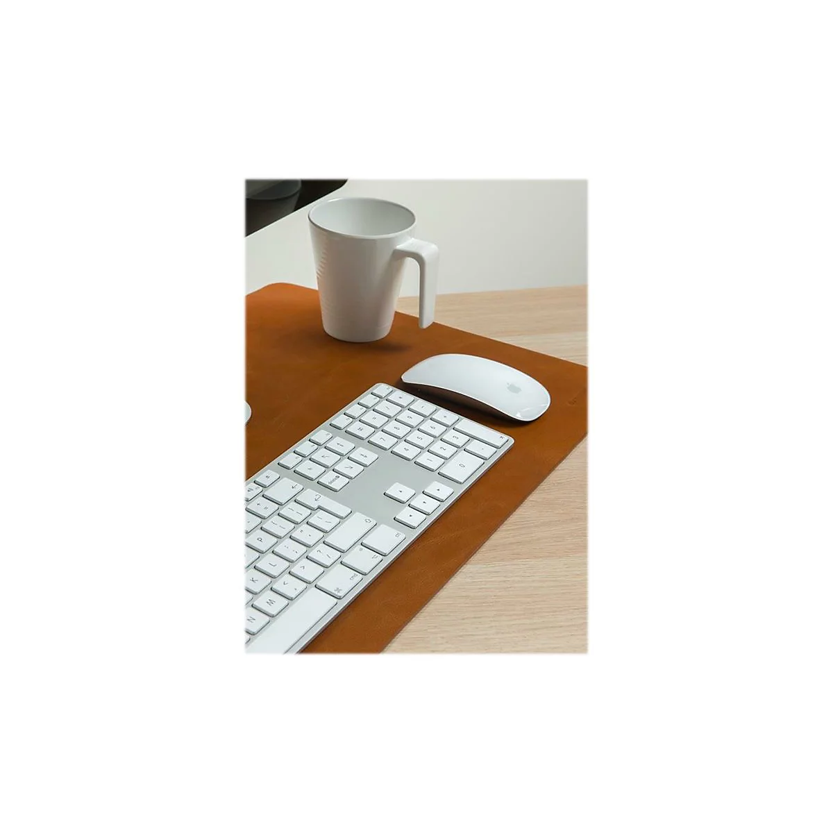 dbramante1928 Copenhagen - Medium - Tastatur und Mauspad - Desktop - Hellbraun