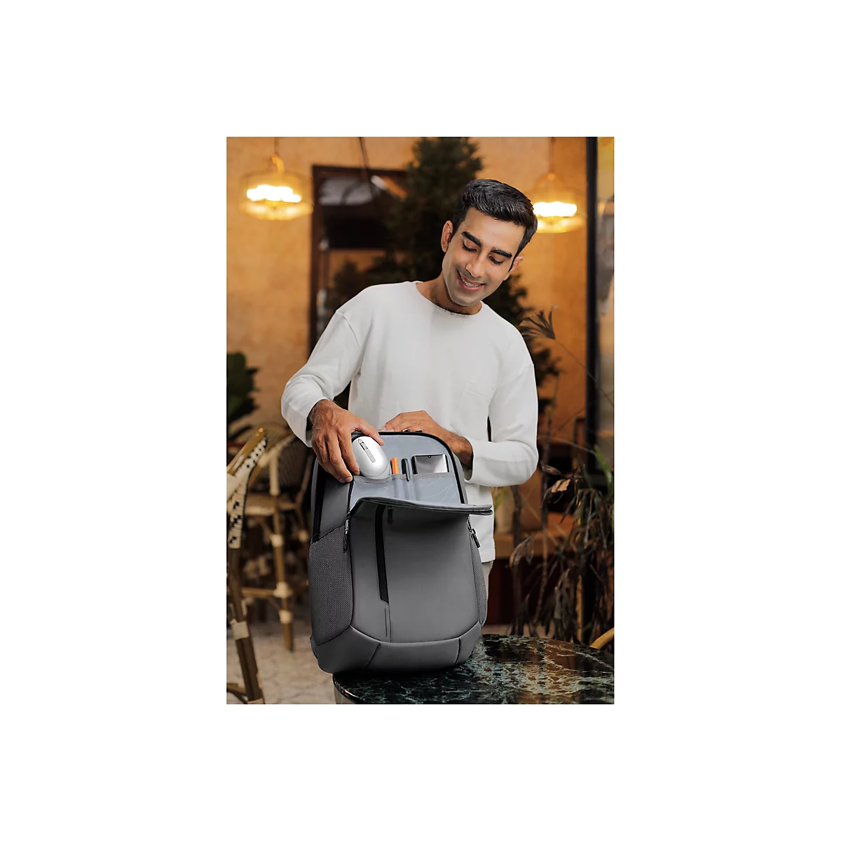 Dell EcoLoop Urban CP4523G - Notebook-Rucksack - 38.1 cm - bis zu 15' - Grau - 3 Years Basic Hardware Warranty
