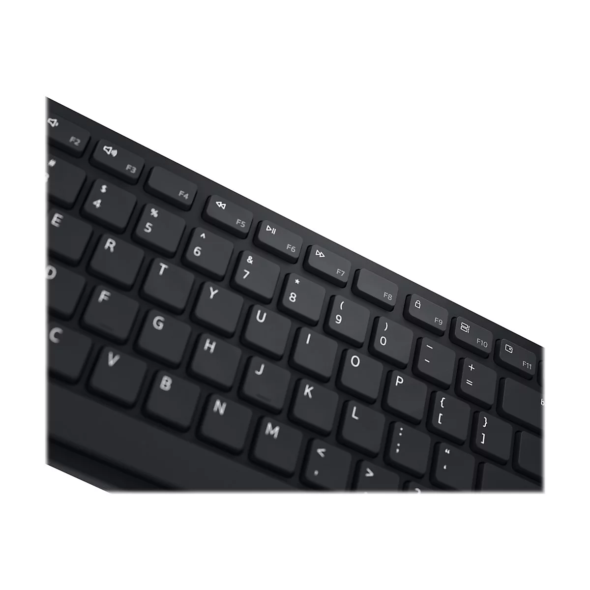 Nahaufnahme einer schwarzen Tastatur mit weißen Buchstaben und Ziffern. Die Tastatur ist leicht schräg dargestellt.