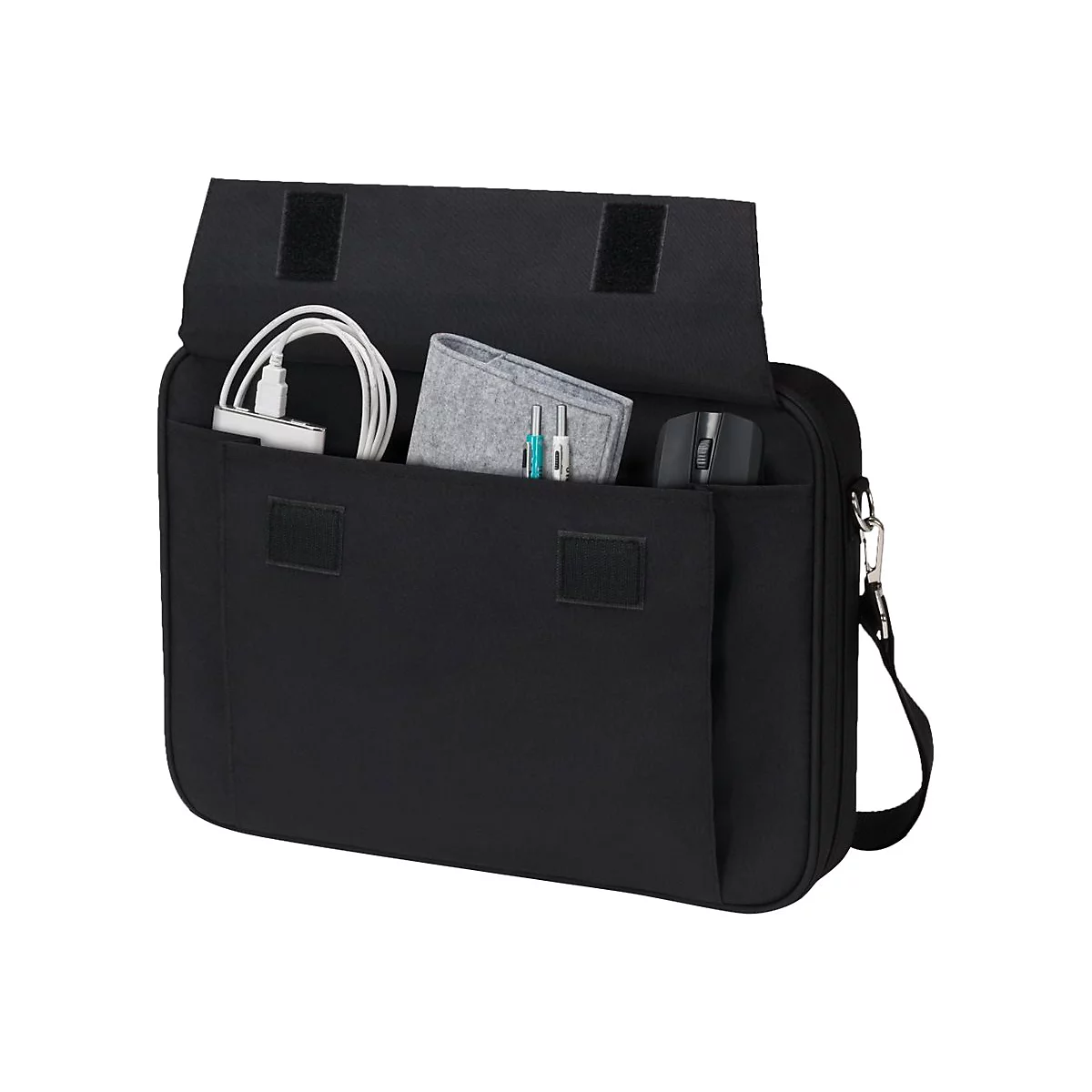 Sac d'ordinateur portable noir ouvert, rempli d'accessoires tels qu'un chargeur, une souris, des stylos et un étui gris.