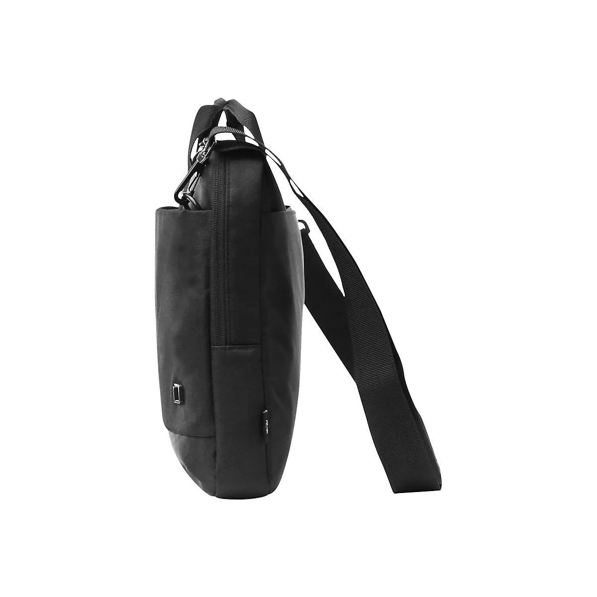 Schwarze Umhängetasche, Profilansicht, Henkel oben, Schulterriemen diagonal. Detail: Reißverschluss, Schnalle.