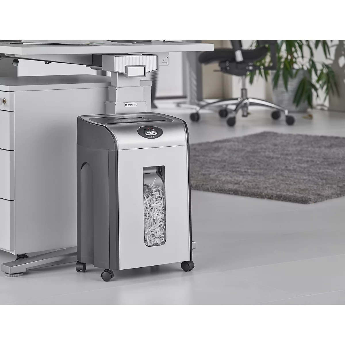 Documentenvernietiger PN 415D, korrelgrootte 4 x 38 mm, P-4, 18 l, 13-15 vellen Snijvermogen