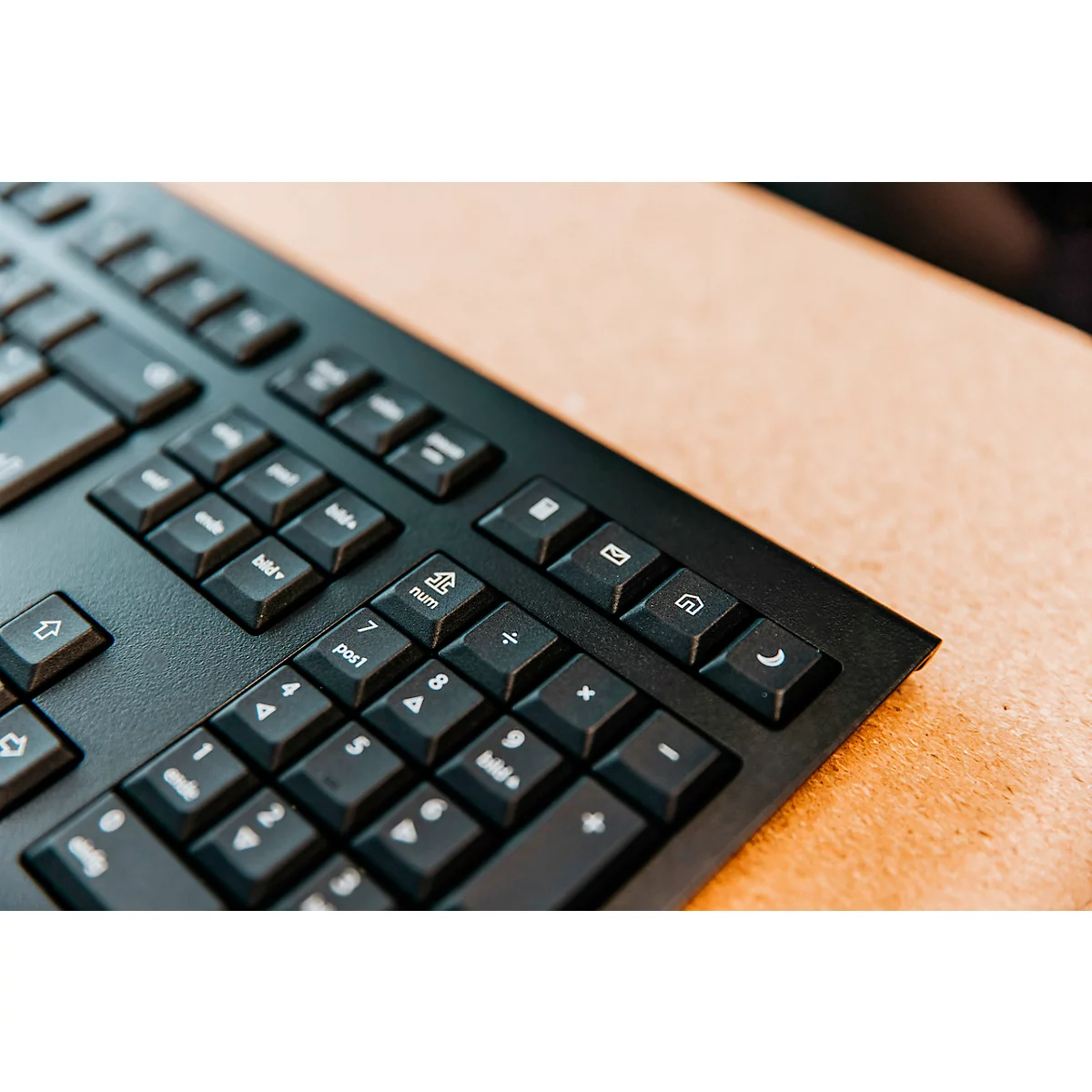 Draadloos toetsenbord CHERRY KW 3000, QWERTZ, tot 10 m, USB, incl. cijfer- en cursorblok, zwart