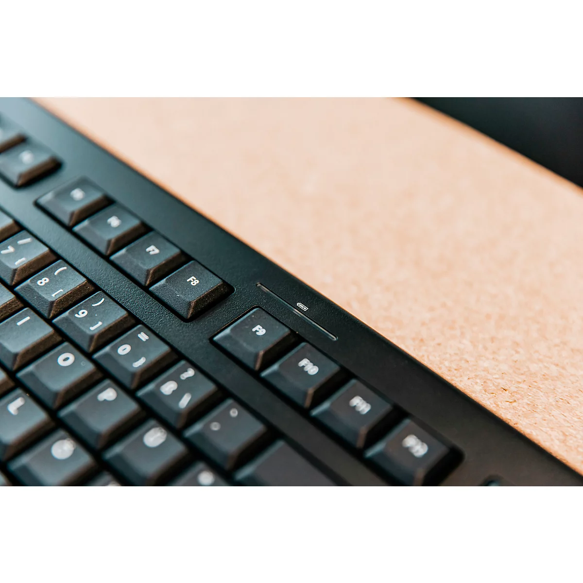 Draadloos toetsenbord CHERRY KW 3000, QWERTZ, tot 10 m, USB, incl. cijfer- en cursorblok, zwart