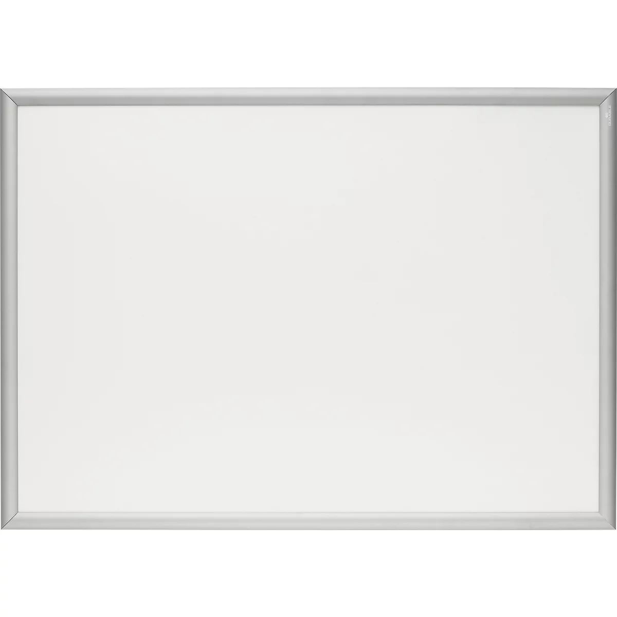 Ein weißes Whiteboard im Querformat mit einem schlichten, silbernen Aluminiumrahmen.