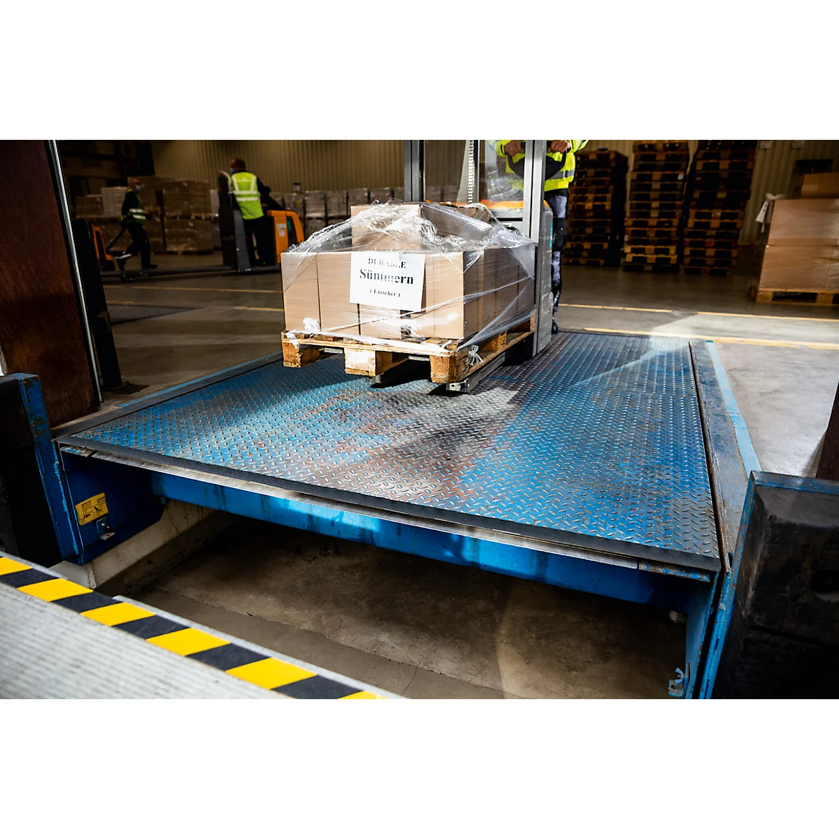 Duurzame antisliptape Duraline Grip+, voor binnen en buiten, DIN 51130, zelfklevend, grofkorrelige coating, 1 rol met L 15 m x B 50 mm, zwart