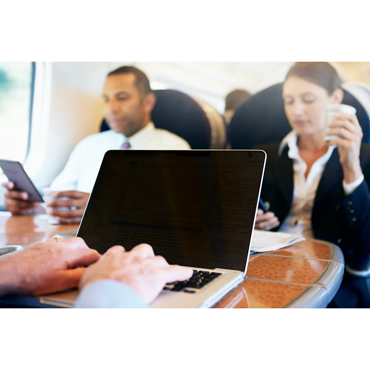 Duurzame MAGNETIC privacyfilter, voor notebooks &amp; touchscreens met 14.0'' &amp; 16:9 beeldverhouding, incl. documententasje &amp; microvezeldoekje, antraciet/grijs