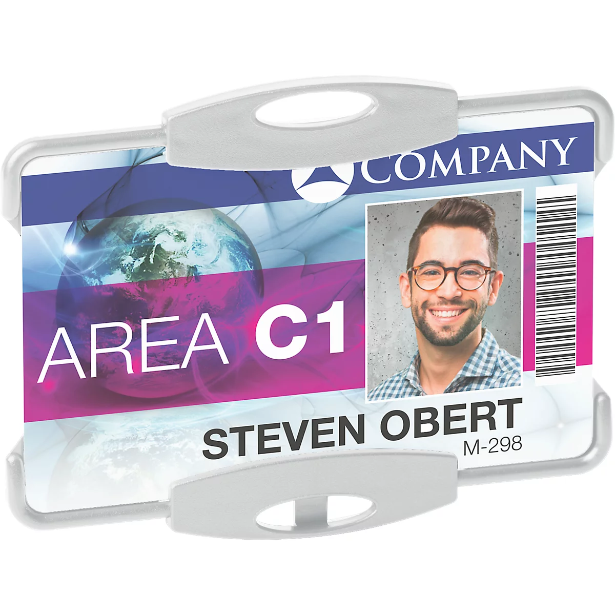 ID-kaart met foto van een lachende man. De badge heeft een wit frame en tekst als 'AREA C1' en 'STEVEN OBERT'.