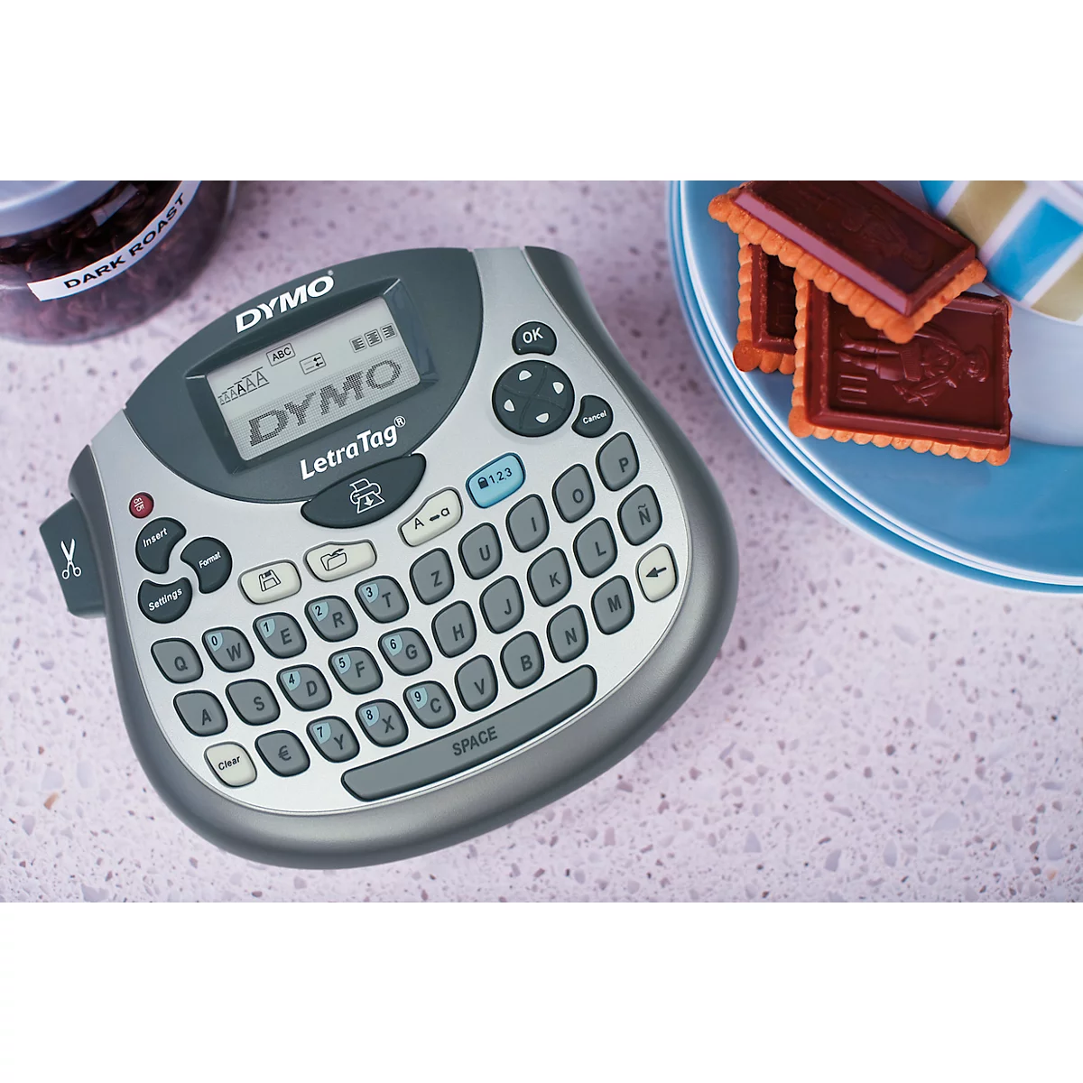 DYMO® Dispositif d'étiquetage Letra Tag® 100T QWERTZ, pour une largeur d'étiquette de 12 mm, 180 dpi, disposition du clavier allemand, avec étiquettes en papier