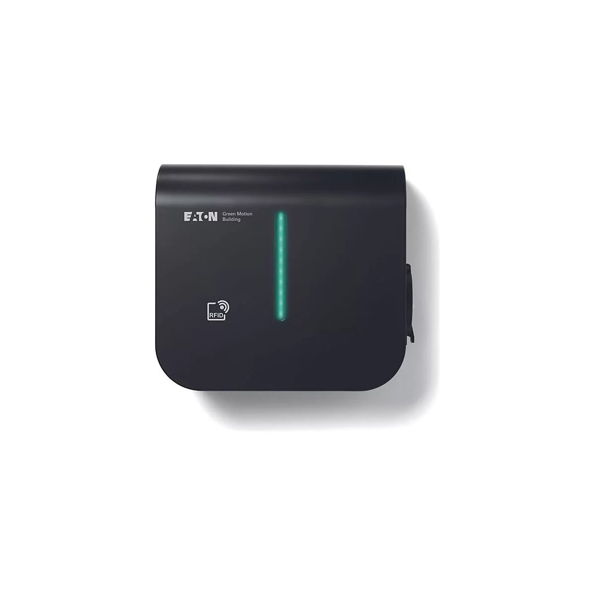Schwarze Ladesäule für Elektroautos mit grünem Lichtstreifen und RFID-Symbol. Aufschrift: Eaton, Green Motion Building.