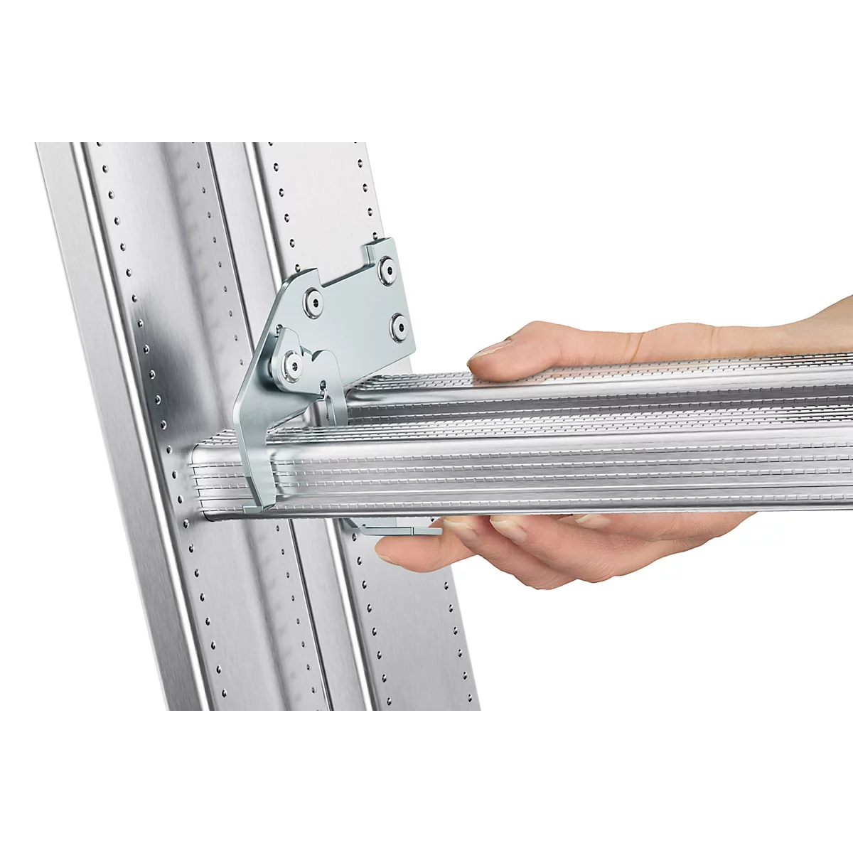 Echelle multi-usages Hailo S110 Pro, 2 parties, 2 x 12 barreaux, système de barreaux pivotants, compensation au sol, jusqu'à 150 kg, aluminium et plastique, argent