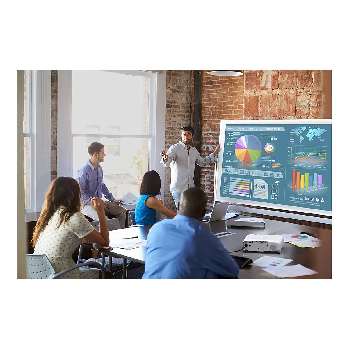 Epson EB-FH18 - 3-LCD-Projektor - 4100 lm (weiß) - 4100 lm (Farbe) - Full HD (1920 x 1080) - 16:9