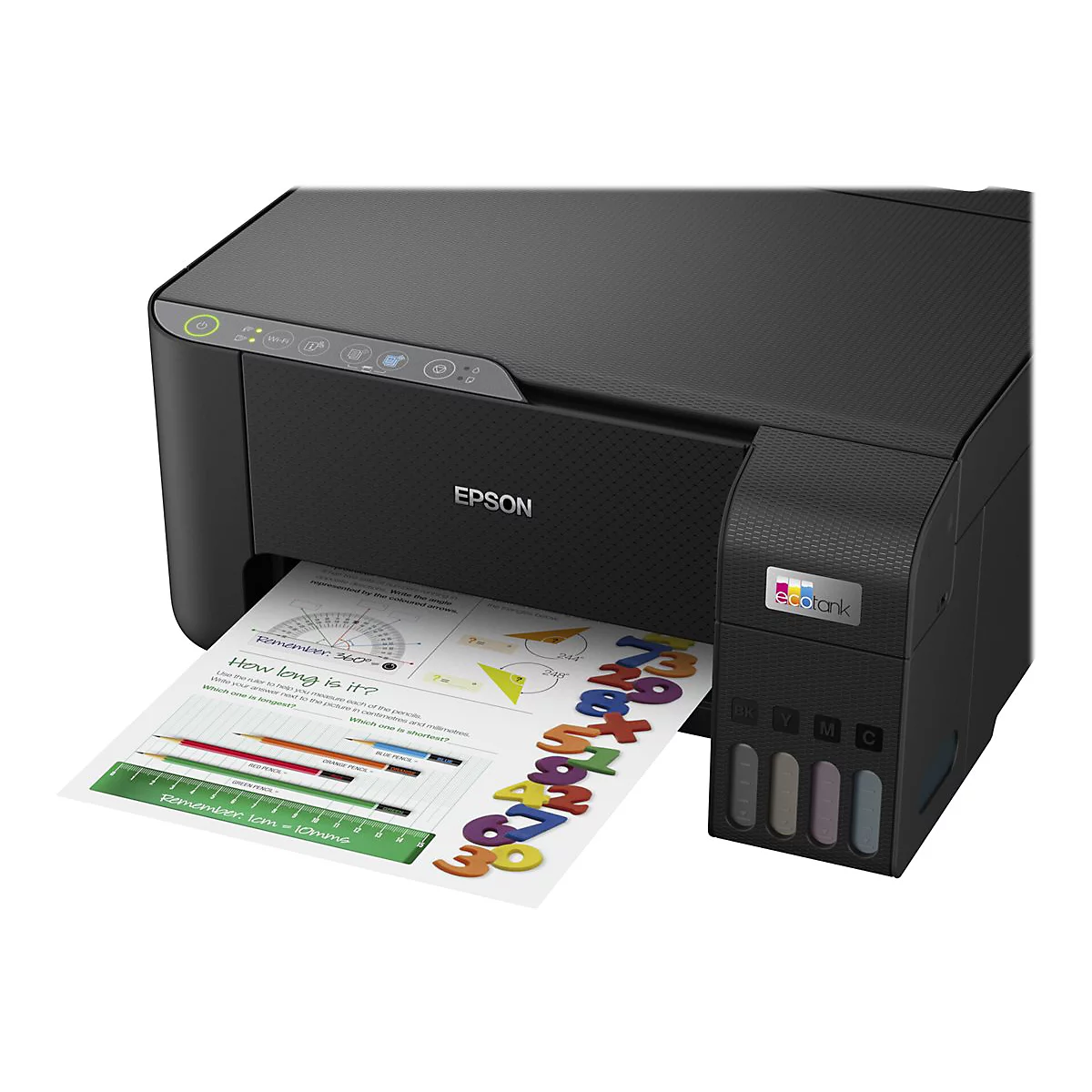 Schwarzer Epson EcoTank Drucker druckt ein Blatt. Auf dem Blatt sind farbige Bleistifte und Zahlen zu sehen.