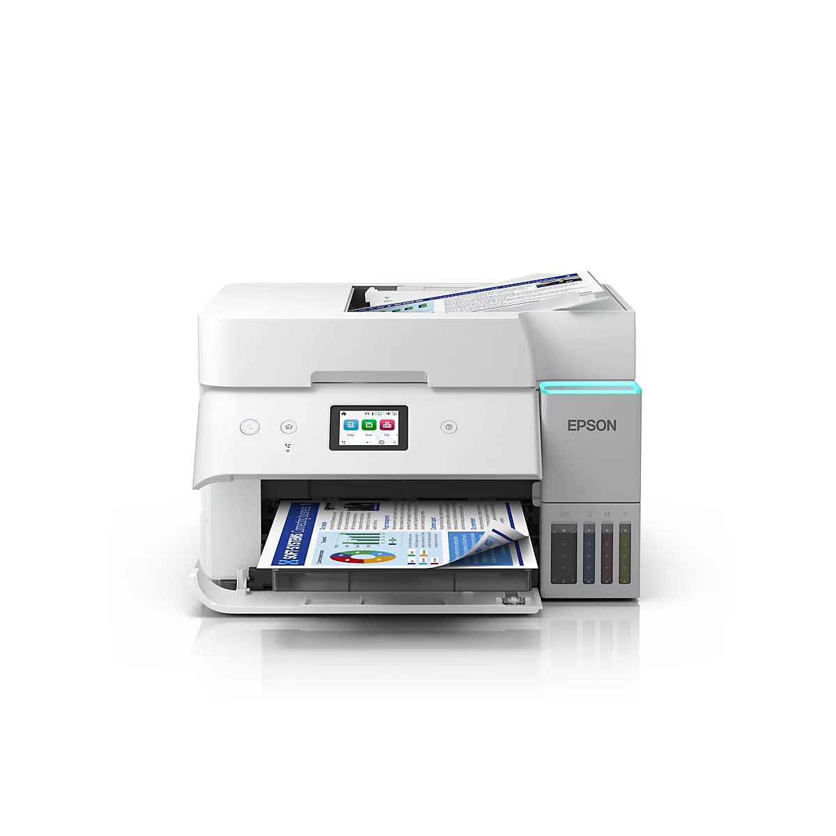 Weißer Epson-Multifunktionsdrucker, der ein farbig bedrucktes Papier auswirft. Auf dem Bildschirm werden Symbole angezeigt.