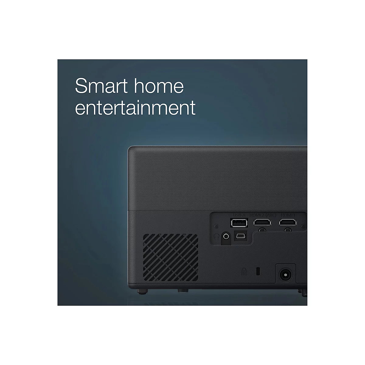 Dunkler Projektor mit Anschlüssen, Text "Smart Home Entertainment".