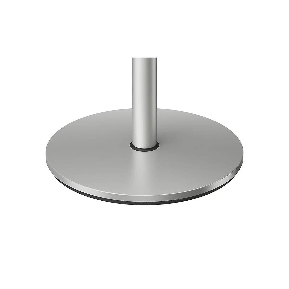 Eine silberne Tischfußplatte mit einer schwarzen Gummiauflage, auf der eine silberne Säule steht.