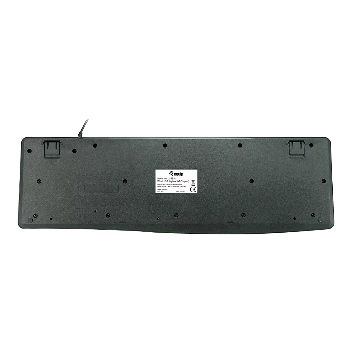 Drahtgebundene USB-Tastatur von unten. Schwarze Tastatur mit Label und Produktdaten.