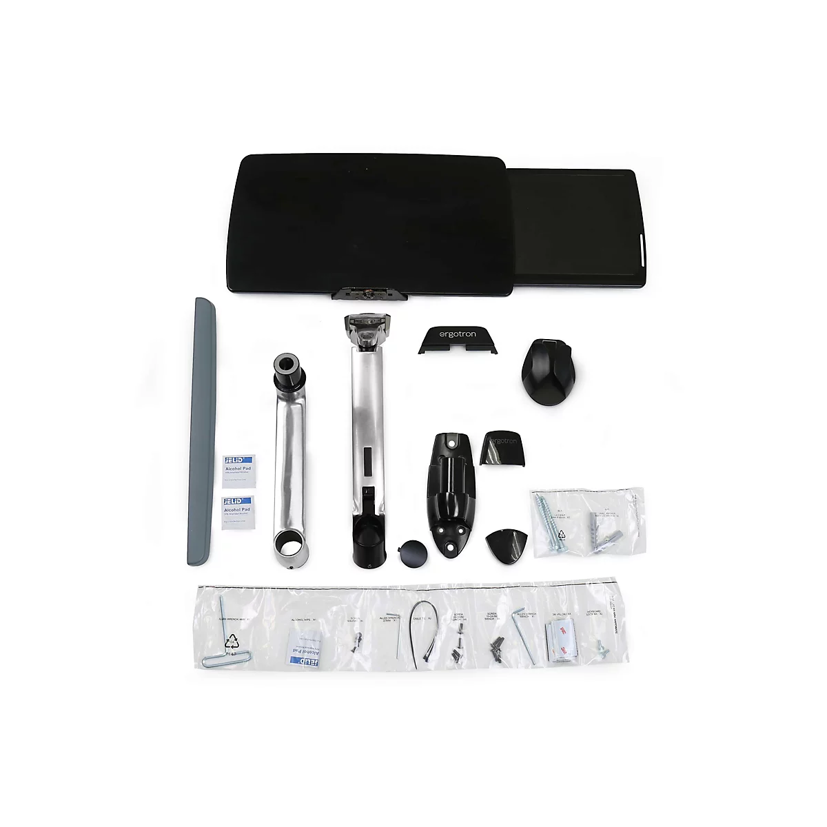 Sur fond blanc, les différentes pièces d'un bras de moniteur sont disposées. On y trouve un support noir pour l'écran, un bras argenté, des pièces de fixation noires et argentées, deux tampons imbibés d'alcool, une bande grise et un sachet de vis et au...