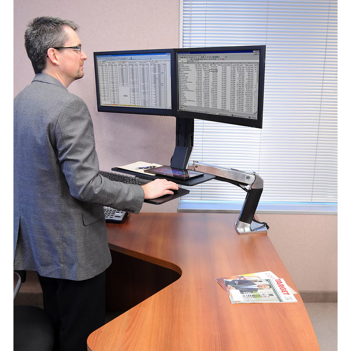 Ergotron WorkFit-A, Dual Steh-/Sitz-Arbeitsplatz