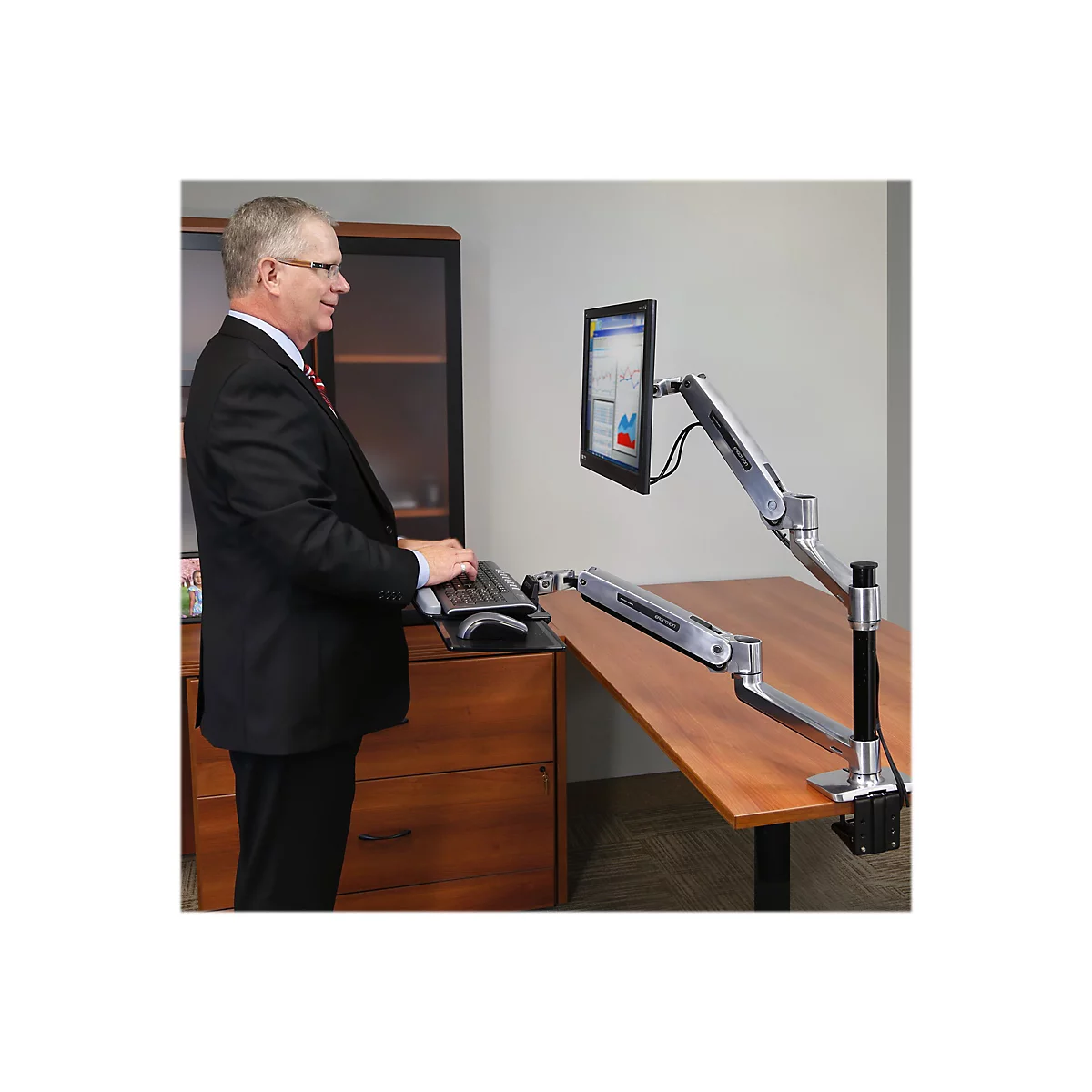 Ergotron WorkFit-LX - Stehender Tischwandler - Polished Aluminum