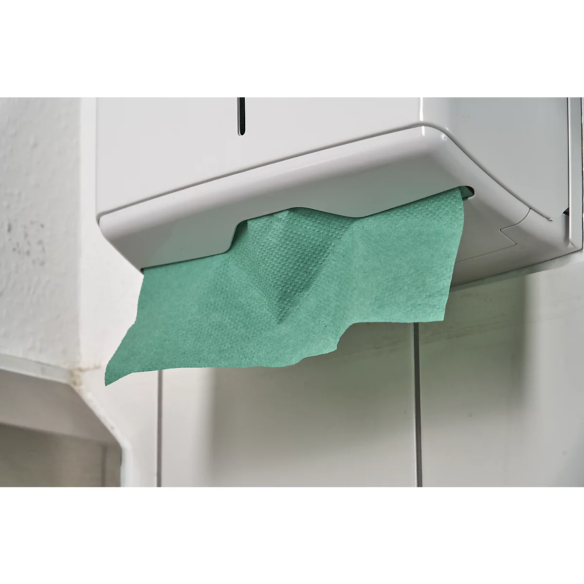 Essuie-mains Schäfer Shop Pure - L 250 x l. 230 mm - pliage zigzag - 1 épaisseur - 5000 feuilles - vert