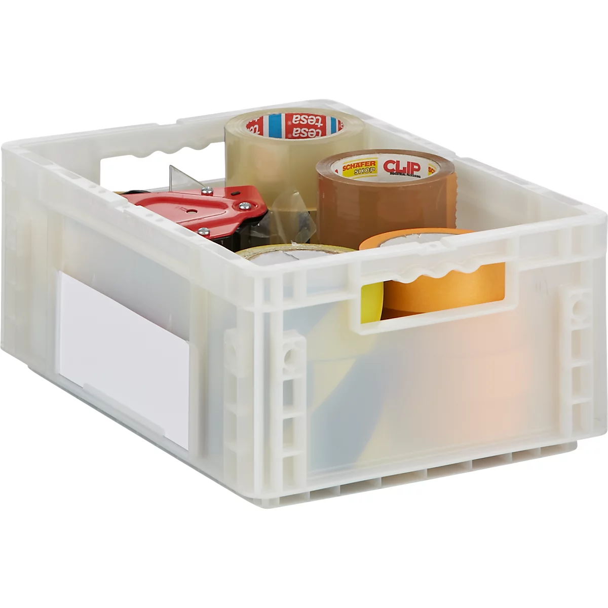 Lichtgrijze doos gevuld met plakbanden en een rode snijder. Merken als Tesa en Clip zijn zichtbaar op de tapes.